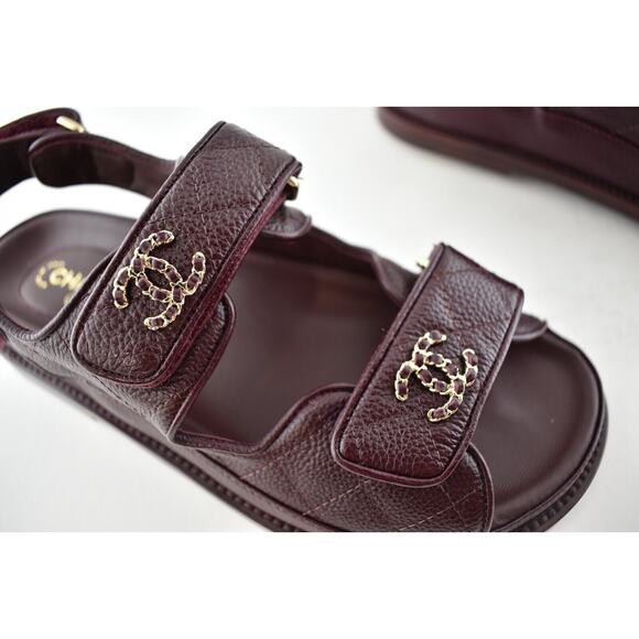 Chanel 21C Burgundy Red Caviar Gold CC Logo Mule Slide Flat Teva Dad Sandal 36 - Picture 5 of 12
